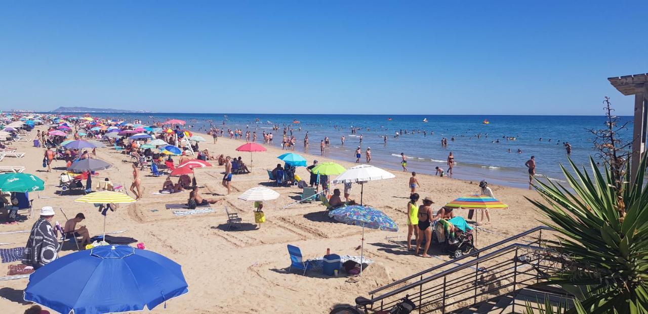 Apartmento De 3 Habitaciones Con Vistas Al Mar Playa de Gandia Exterior foto